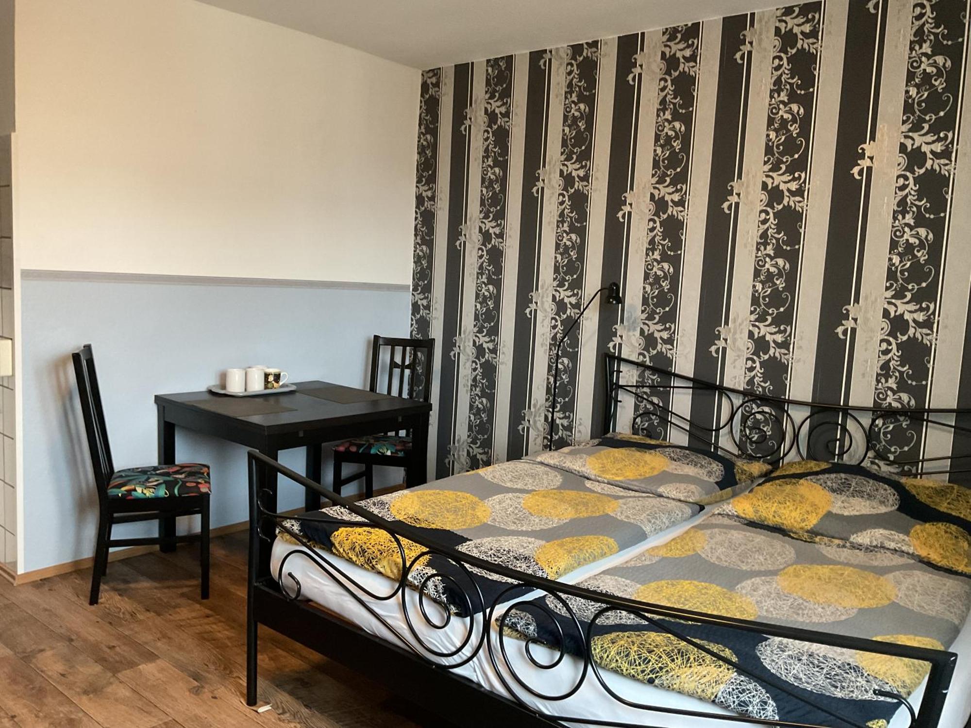Pension&hostel Anna - Monteurzimmer München