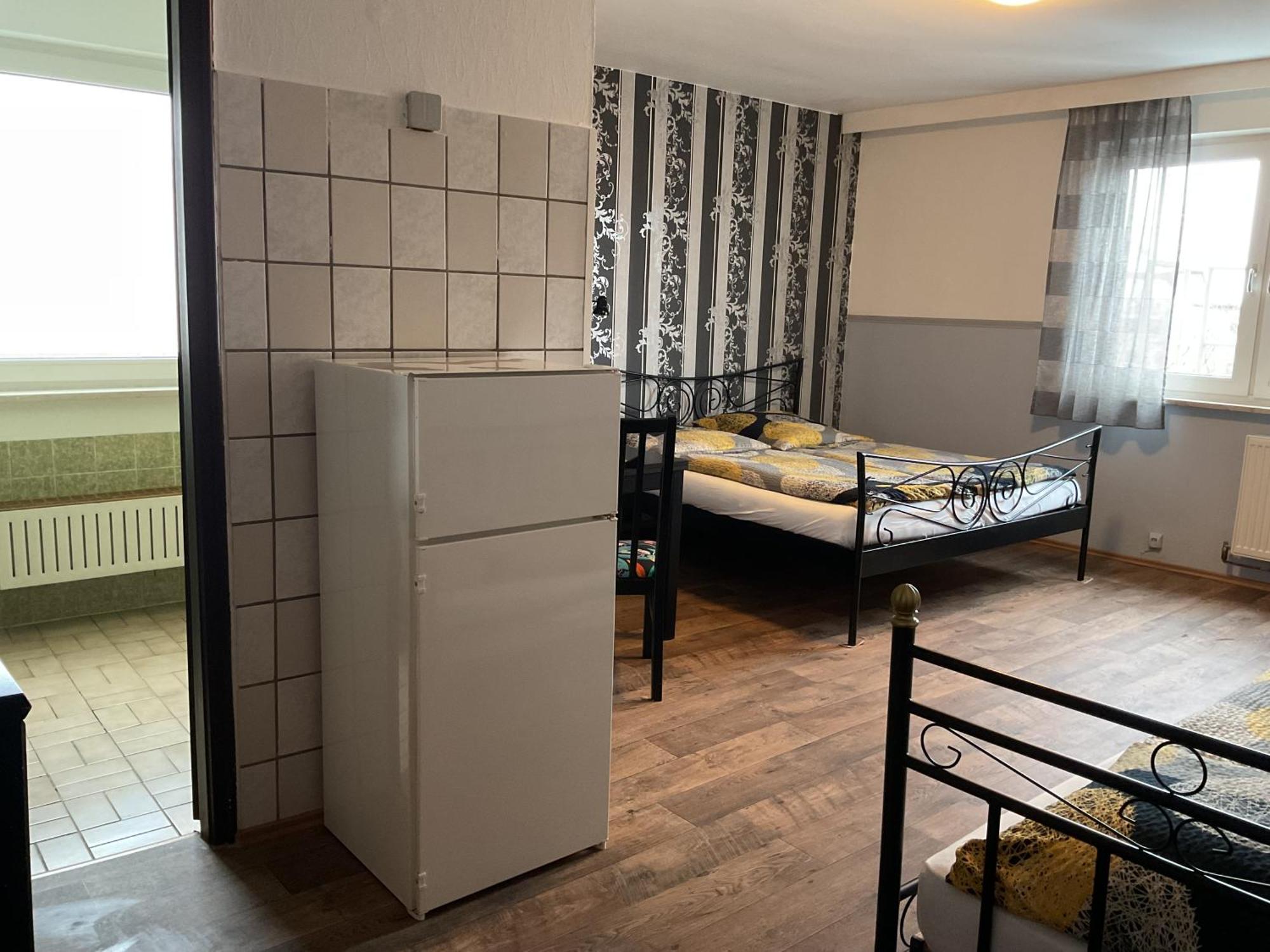 Pension&hostel Anna - Monteurzimmer * München