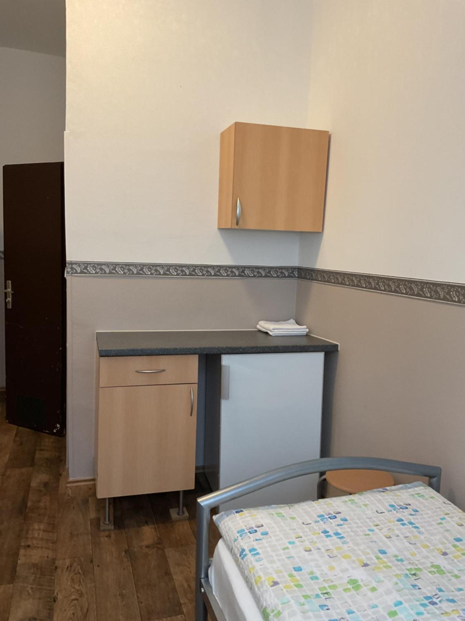 Pension&hostel Anna - Monteurzimmer * München