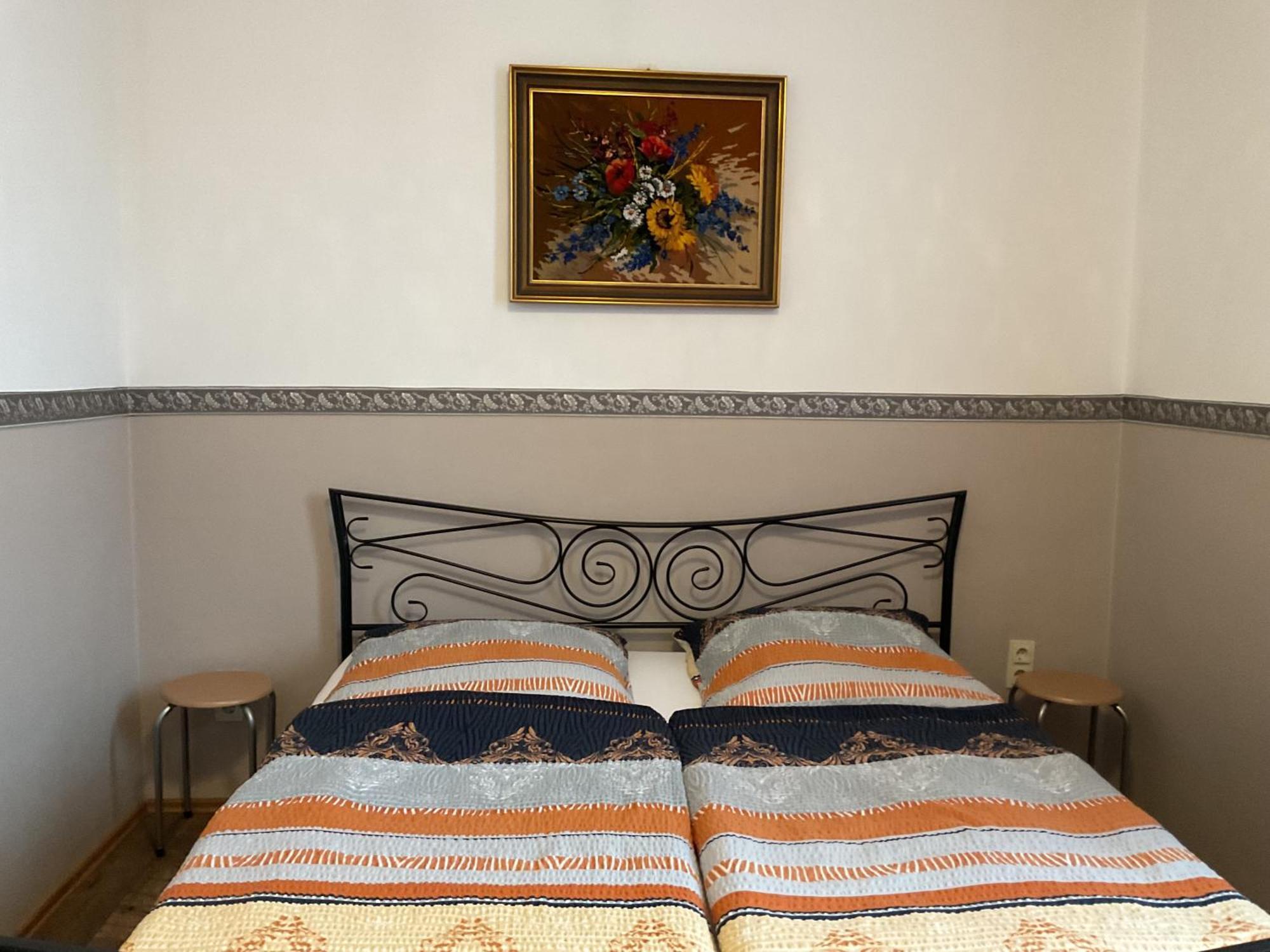 Pension&hostel Anna - Monteurzimmer Hostel München